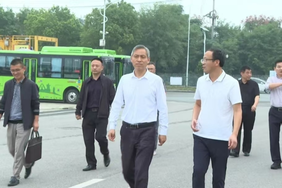 沈明舉帶隊(duì)督導(dǎo)節(jié)日期間安全生產(chǎn)和消防工作